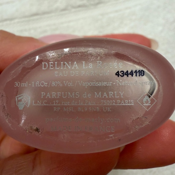1oz perfume de Marly Delina La rosee eau de parfum spray - Picture 4 of 4